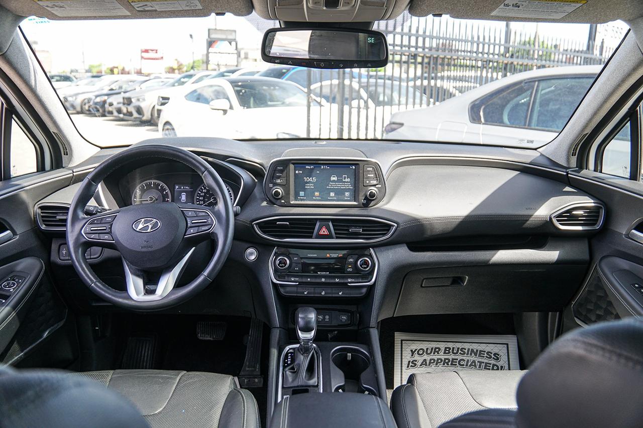 2020 Hyundai Santa Fe Preferred AWD |PANO|LEATHER|BSM|LDW|HEATED SEATS Photo