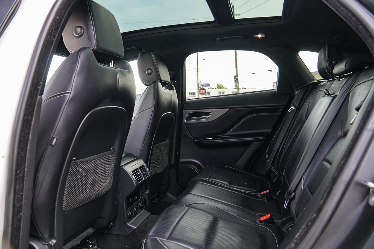 2017 Jaguar F-PACE S AWD | SUPERCHARGED | PANO | COOLED SEAT | NAVI Photo