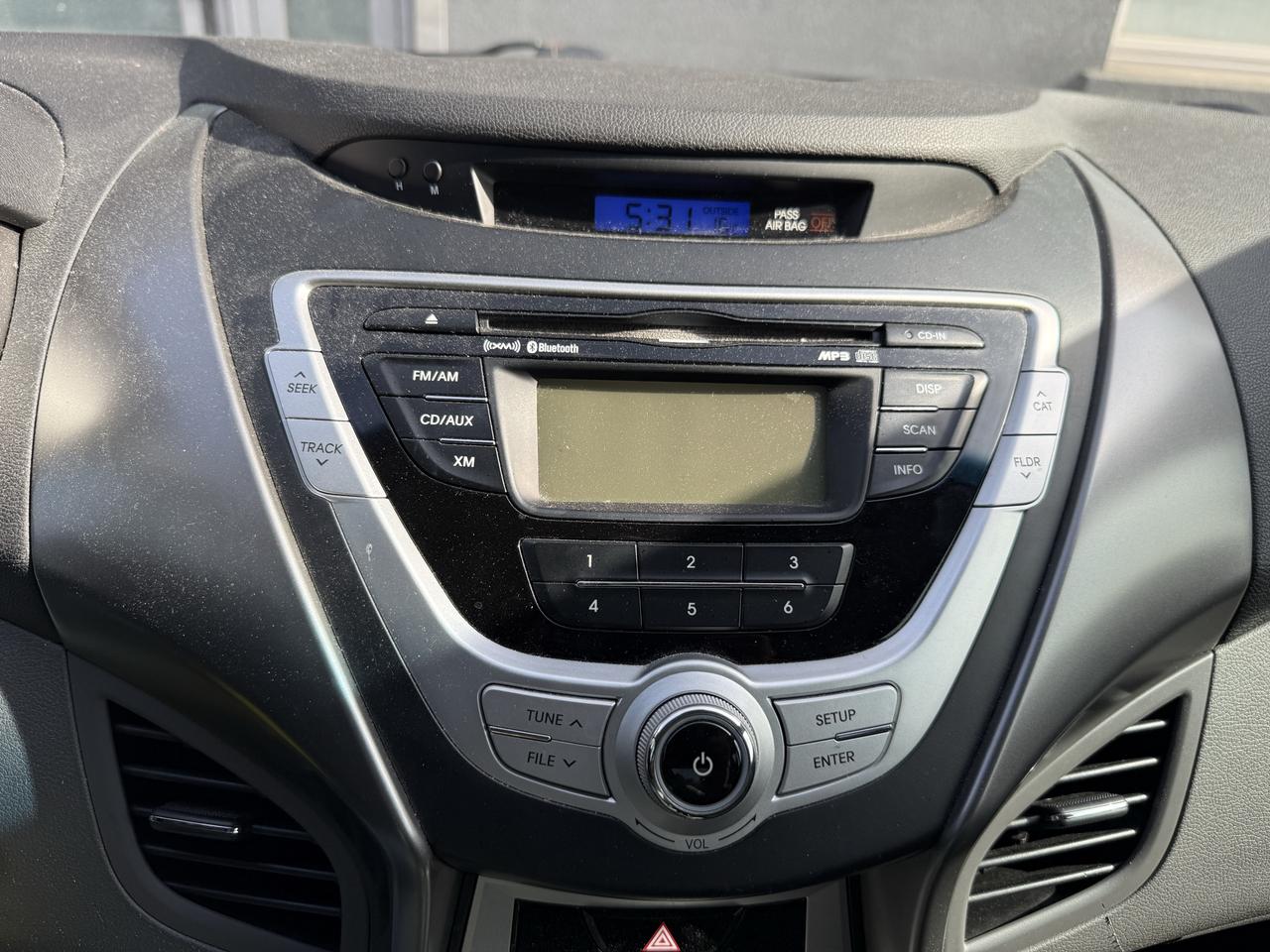 2011 Hyundai Elantra GLS Photo