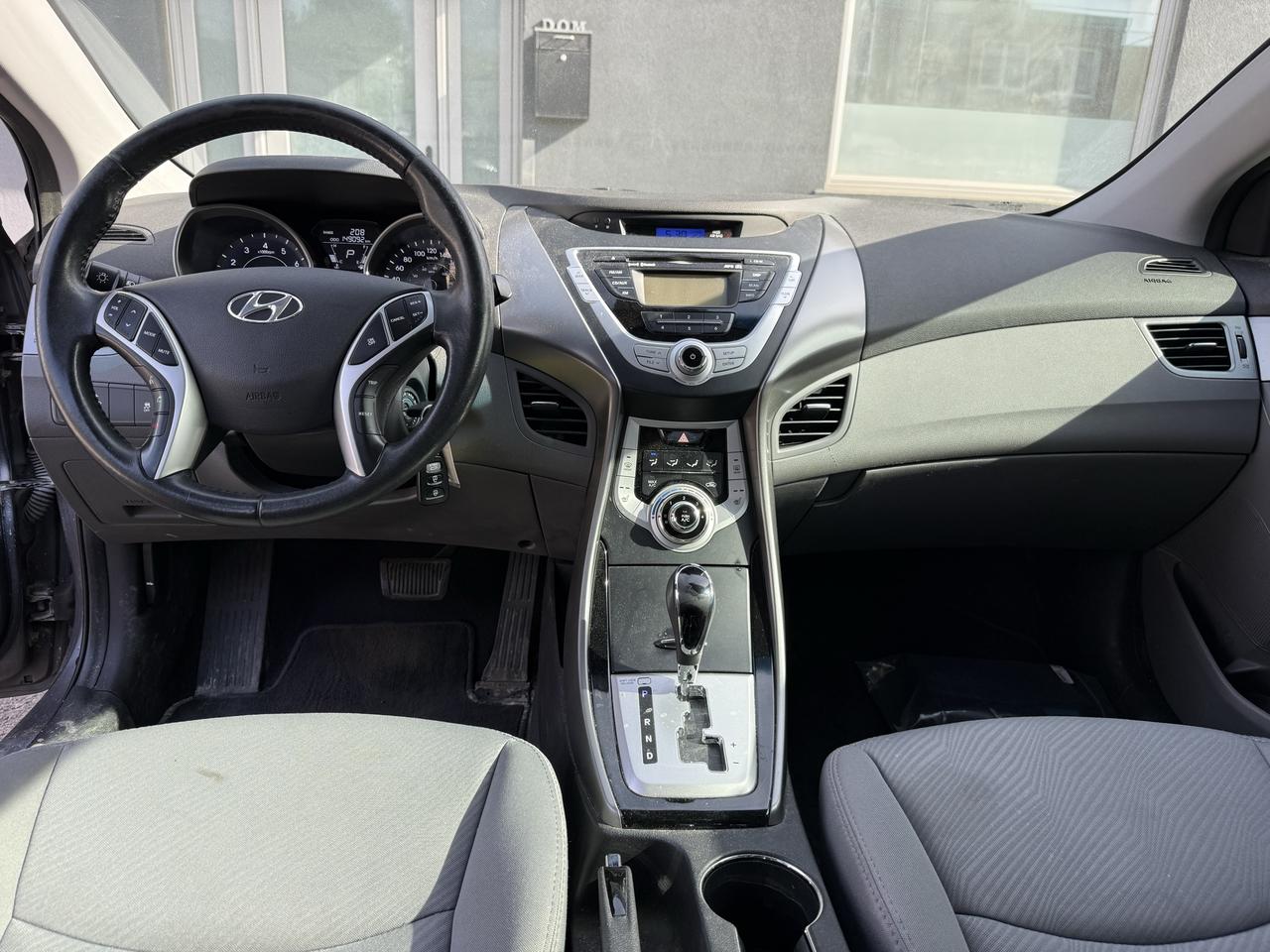 2011 Hyundai Elantra GLS Photo