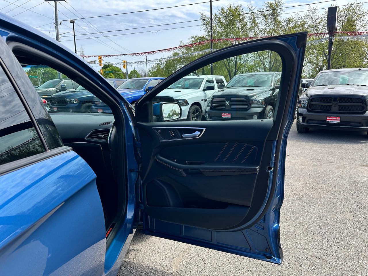 2019 Ford Edge ST AWD Heated Leather/Wheel Panoroof XM CarPlay AC Photo