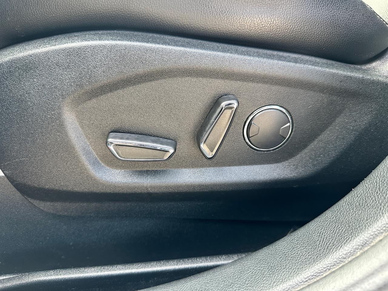 2019 Ford Edge ST AWD Heated Leather/Wheel Panoroof XM CarPlay AC Photo
