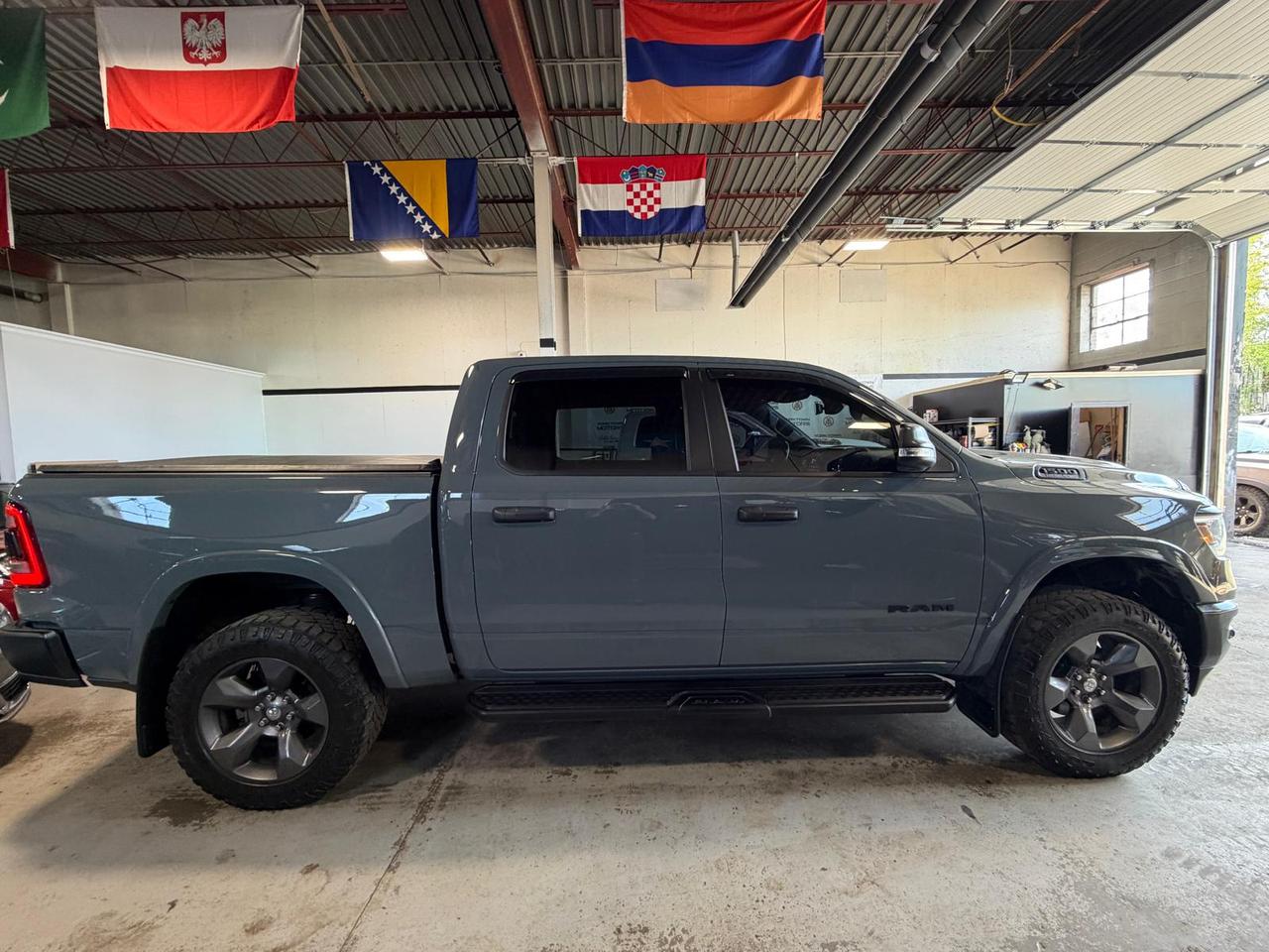 2021 RAM 1500 Big Horn | 4x4 | Crew Cab 5'7" Box Photo