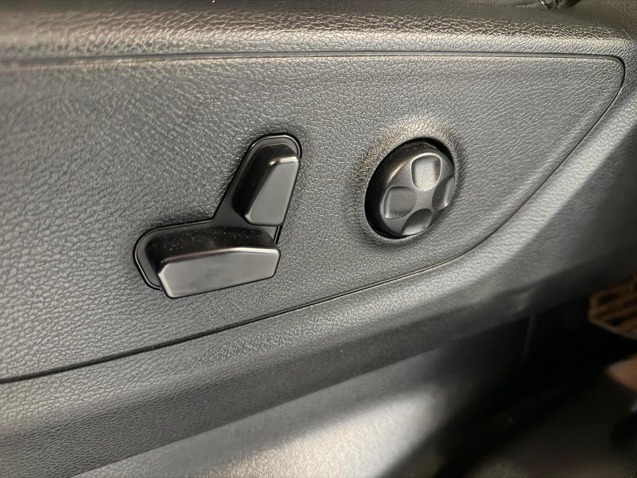 2021 RAM 1500 Big Horn | 4x4 | Crew Cab 5'7" Box Photo