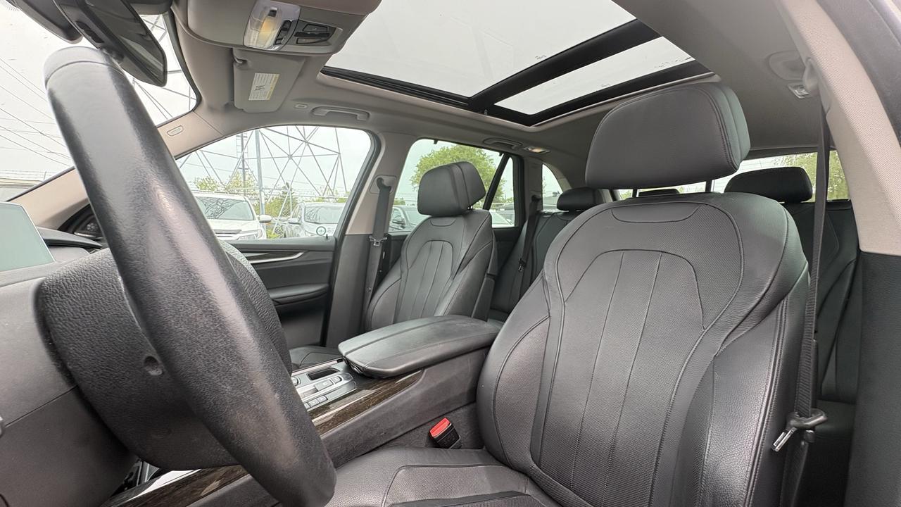 2014 BMW X5 xDrive50i Photo