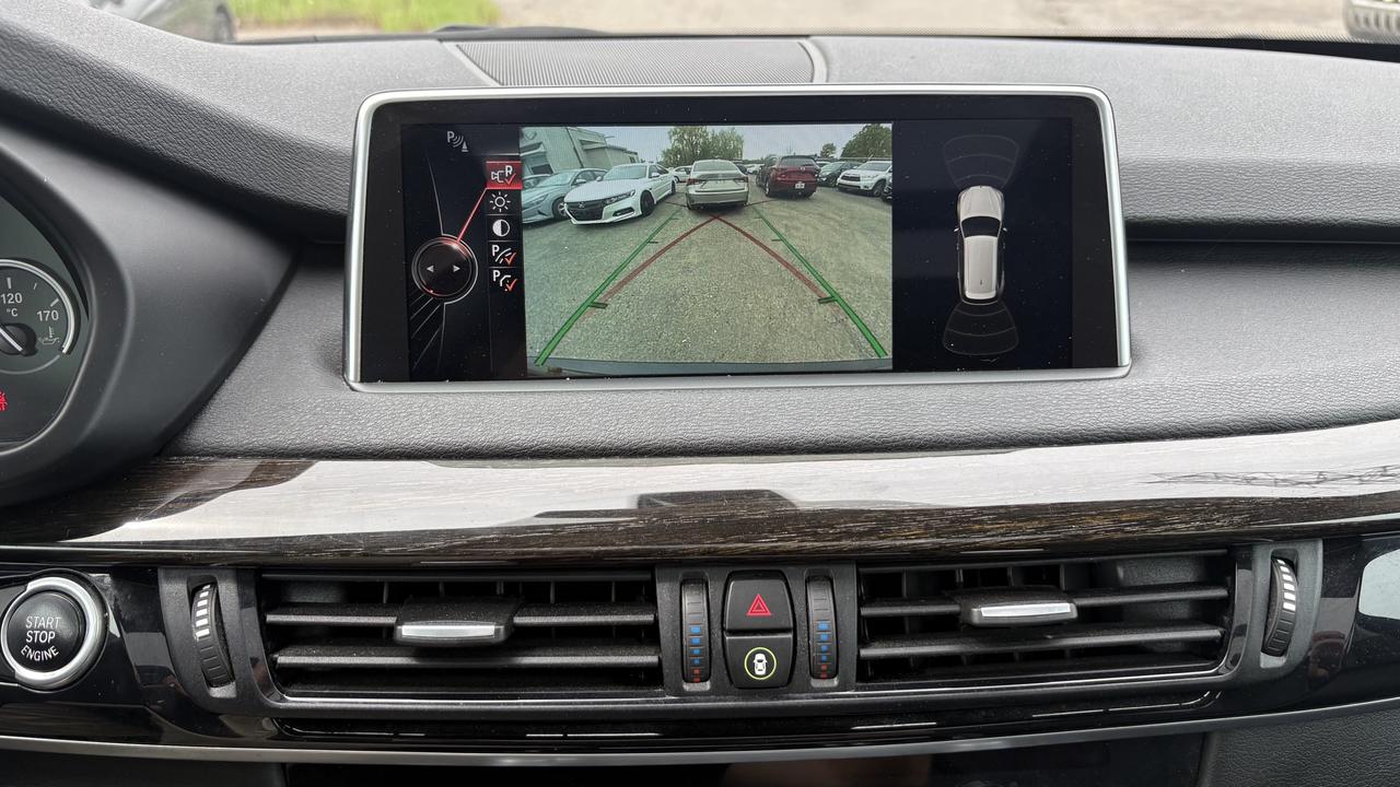 2014 BMW X5 xDrive50i Photo