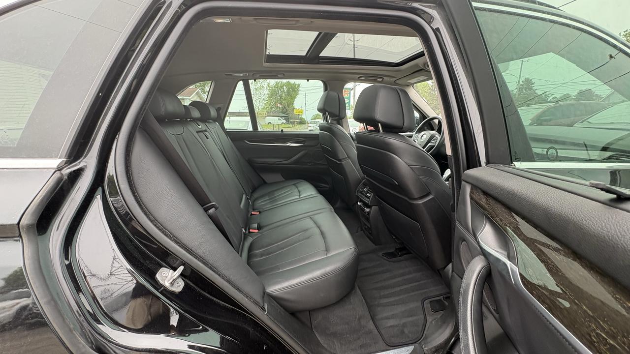 2014 BMW X5 xDrive50i Photo