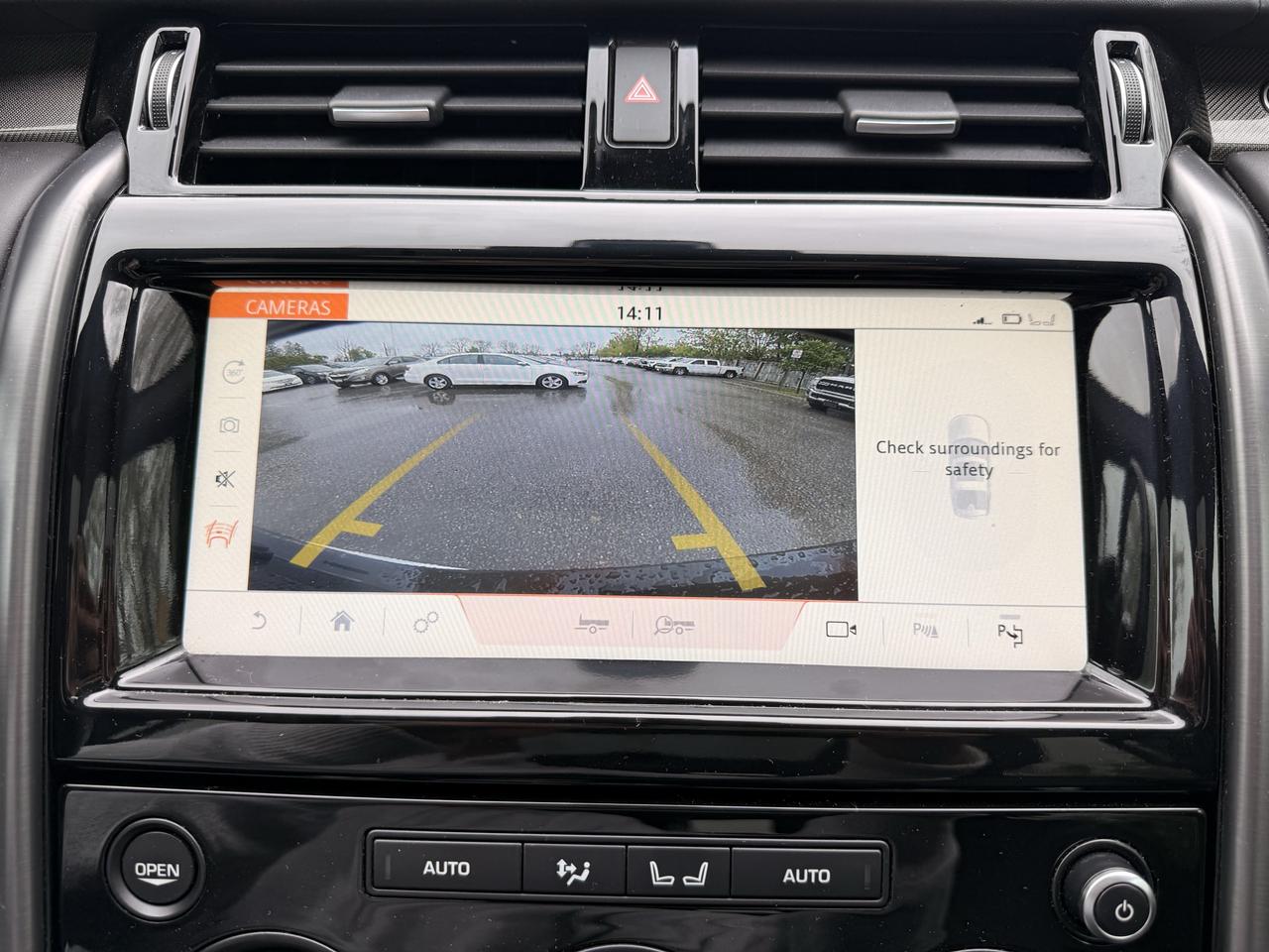 2019 Land Rover Discovery HSE LUXURY Photo