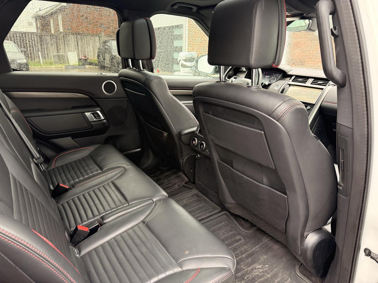 2019 Land Rover Discovery HSE LUXURY Photo