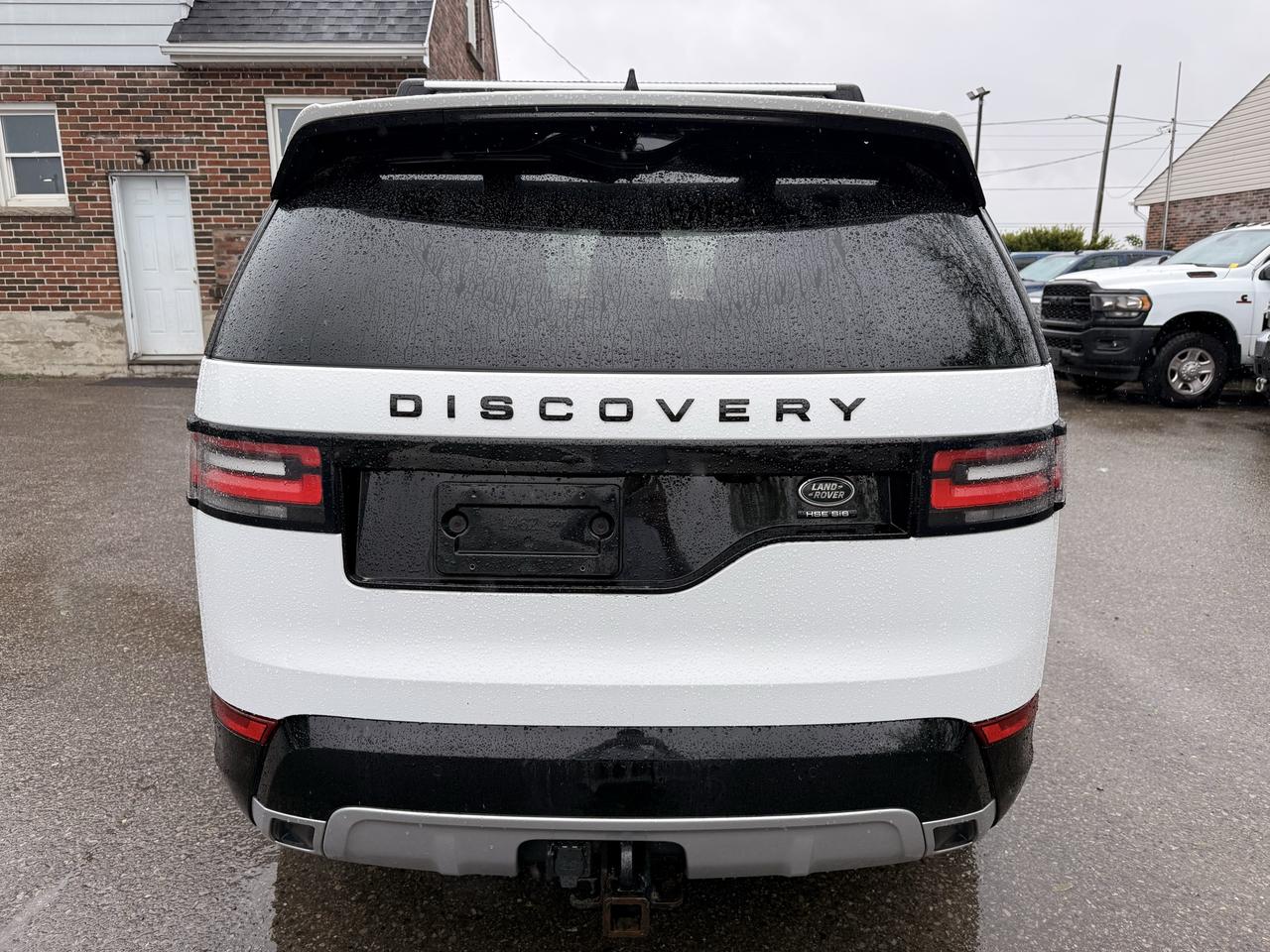 2019 Land Rover Discovery HSE Luxury | Clean CARFAX Photo