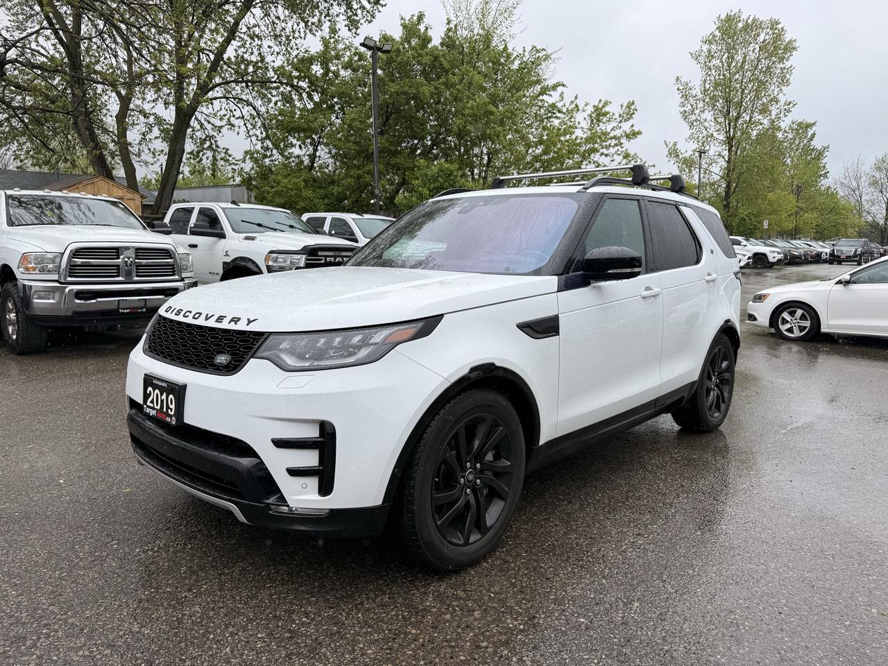 2019 Land Rover Discovery HSE Luxury | Clean CARFAX Photo