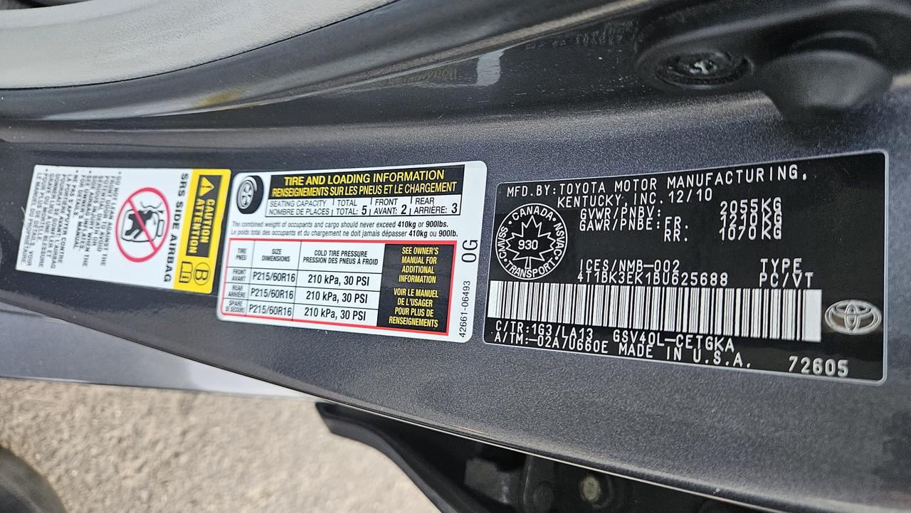 2011 Toyota Camry XLE Photo