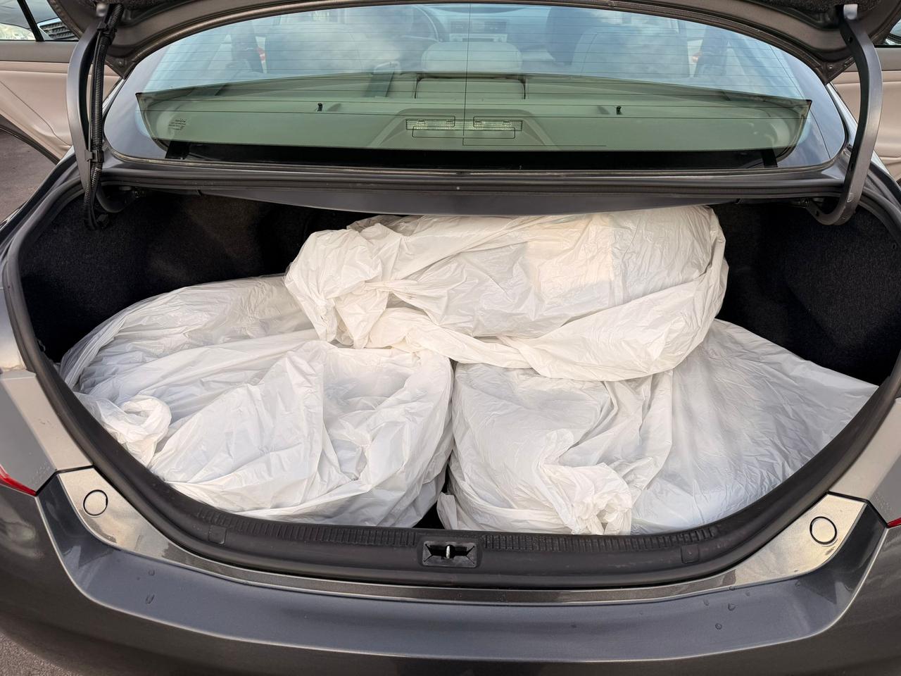2011 Toyota Camry XLE Photo