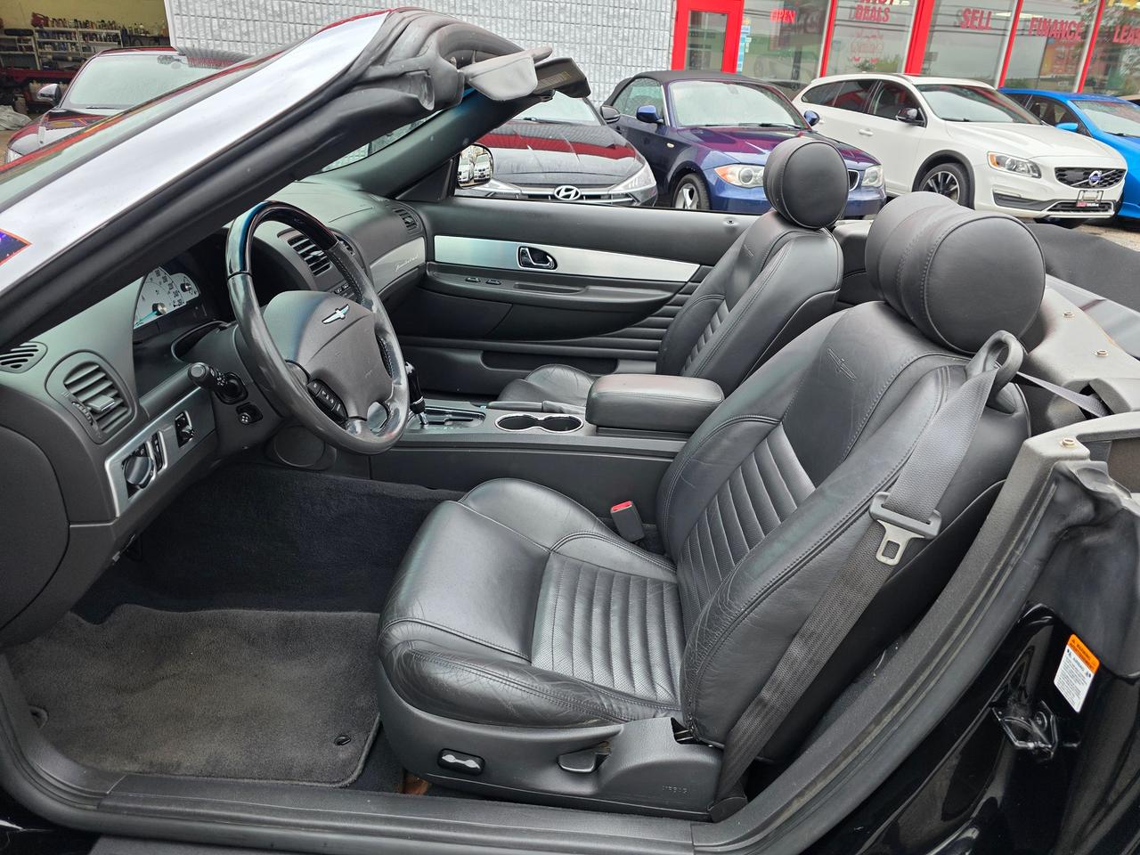2002 Ford Thunderbird Conv w/Hardtop Photo