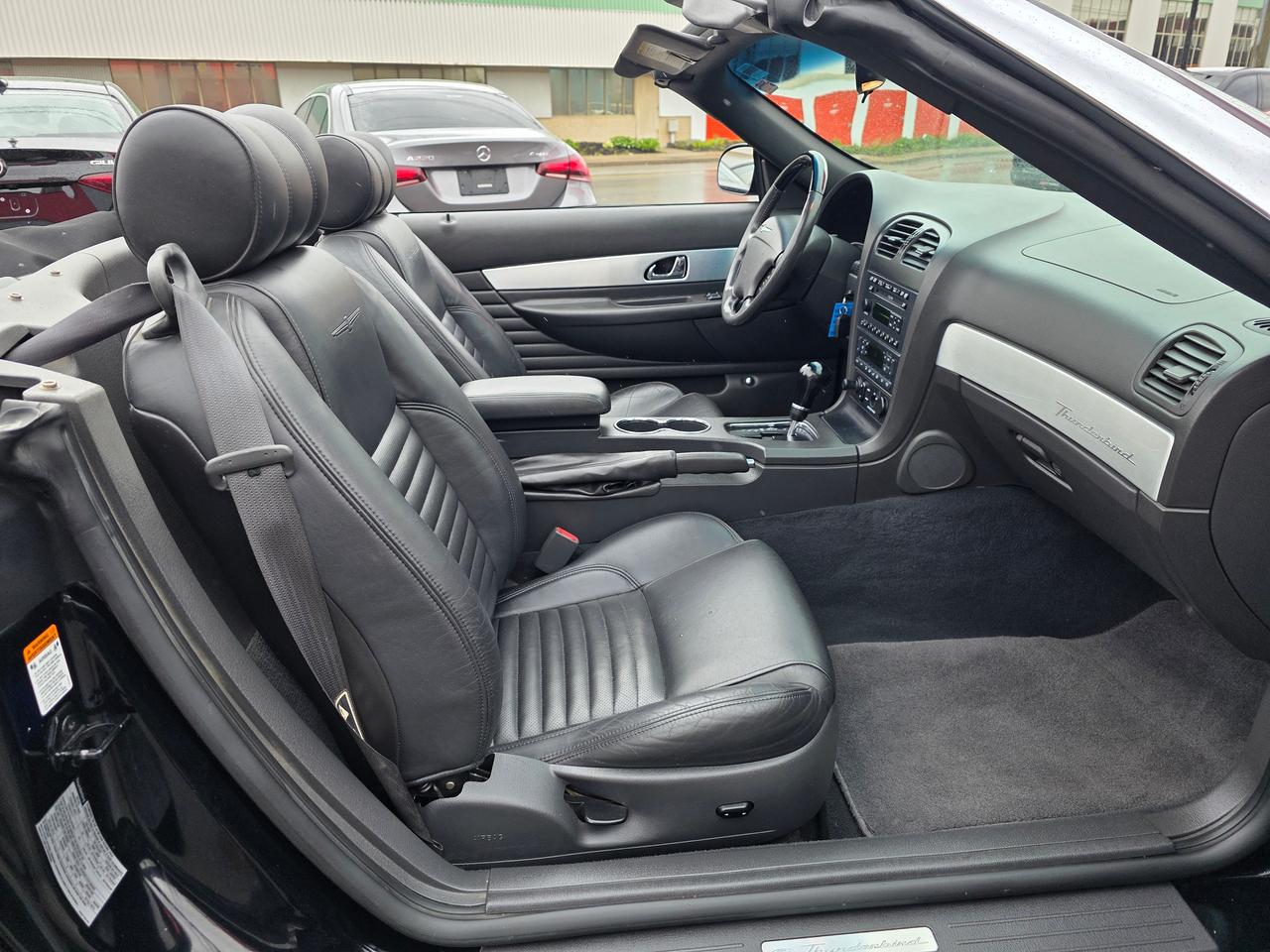 2002 Ford Thunderbird Conv w/Hardtop Photo