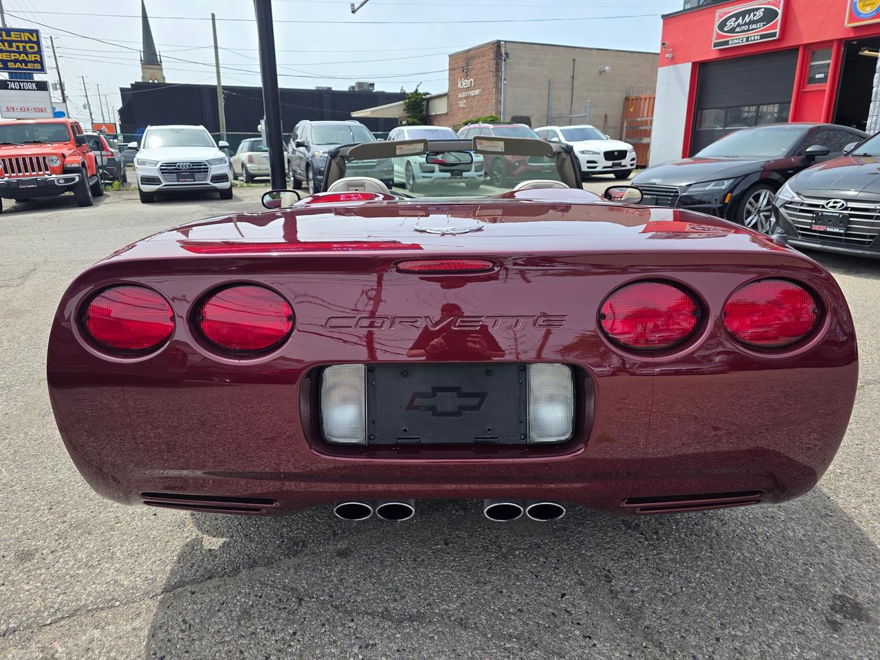 2003 Chevrolet Corvette 50th Anniversary Convertible Photo