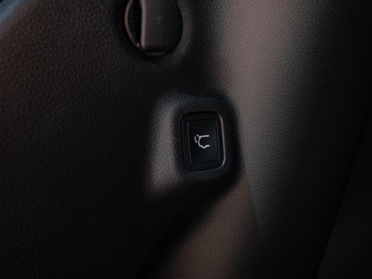 2026 Jeep Compass NORTH Photo