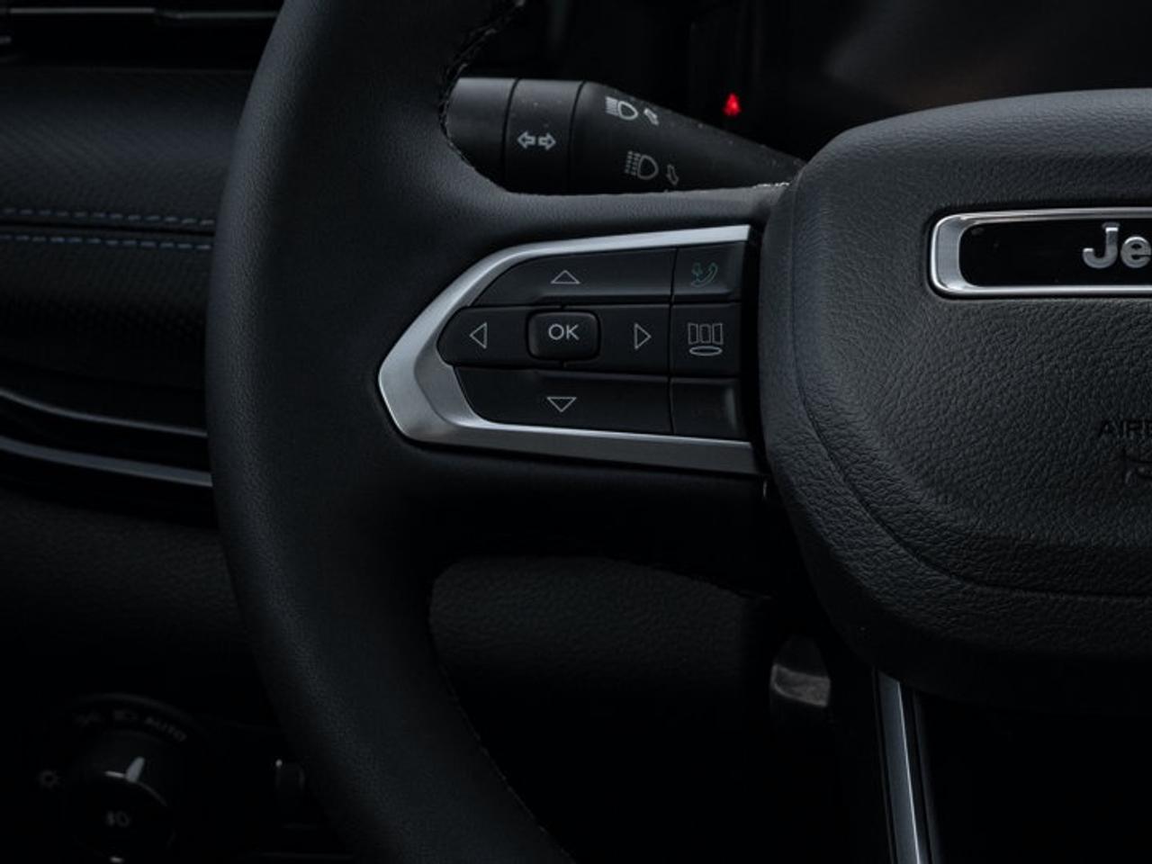 2026 Jeep Compass NORTH Photo