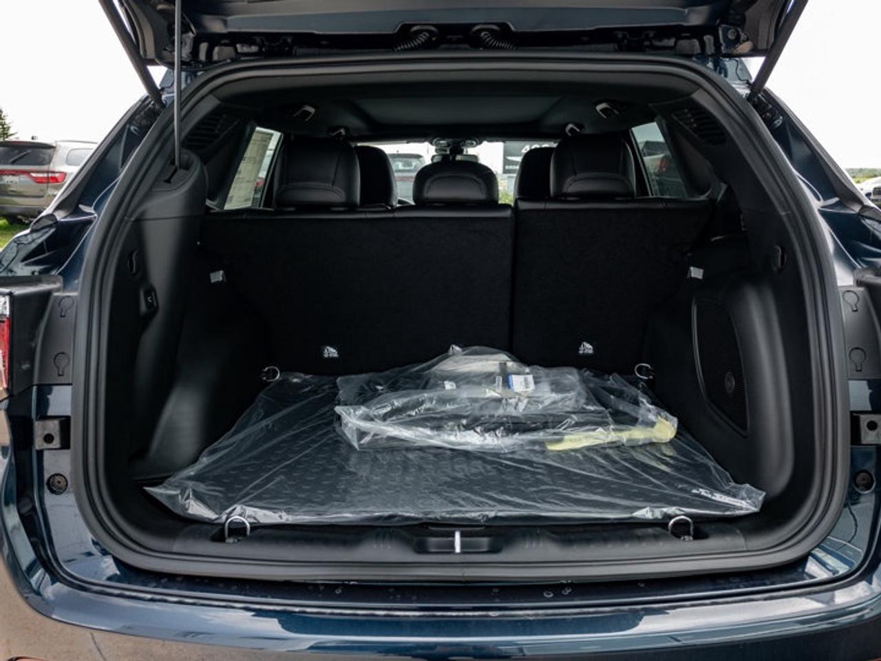 2026 Jeep Compass NORTH Photo