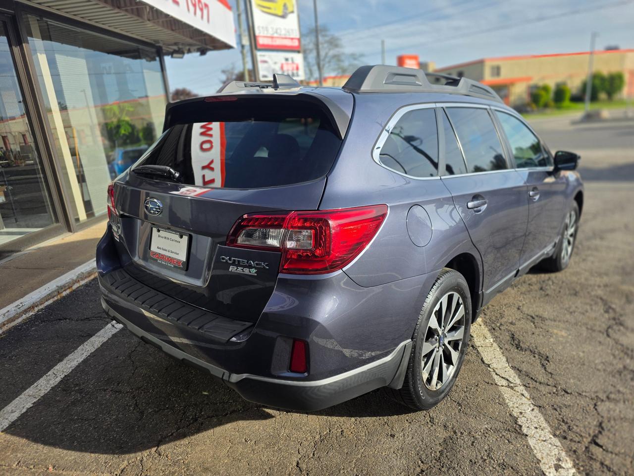 2016 Subaru Outback 2.5i Limited Package ONE OWNER | ACCIDENT FREE | LOADED Photo4