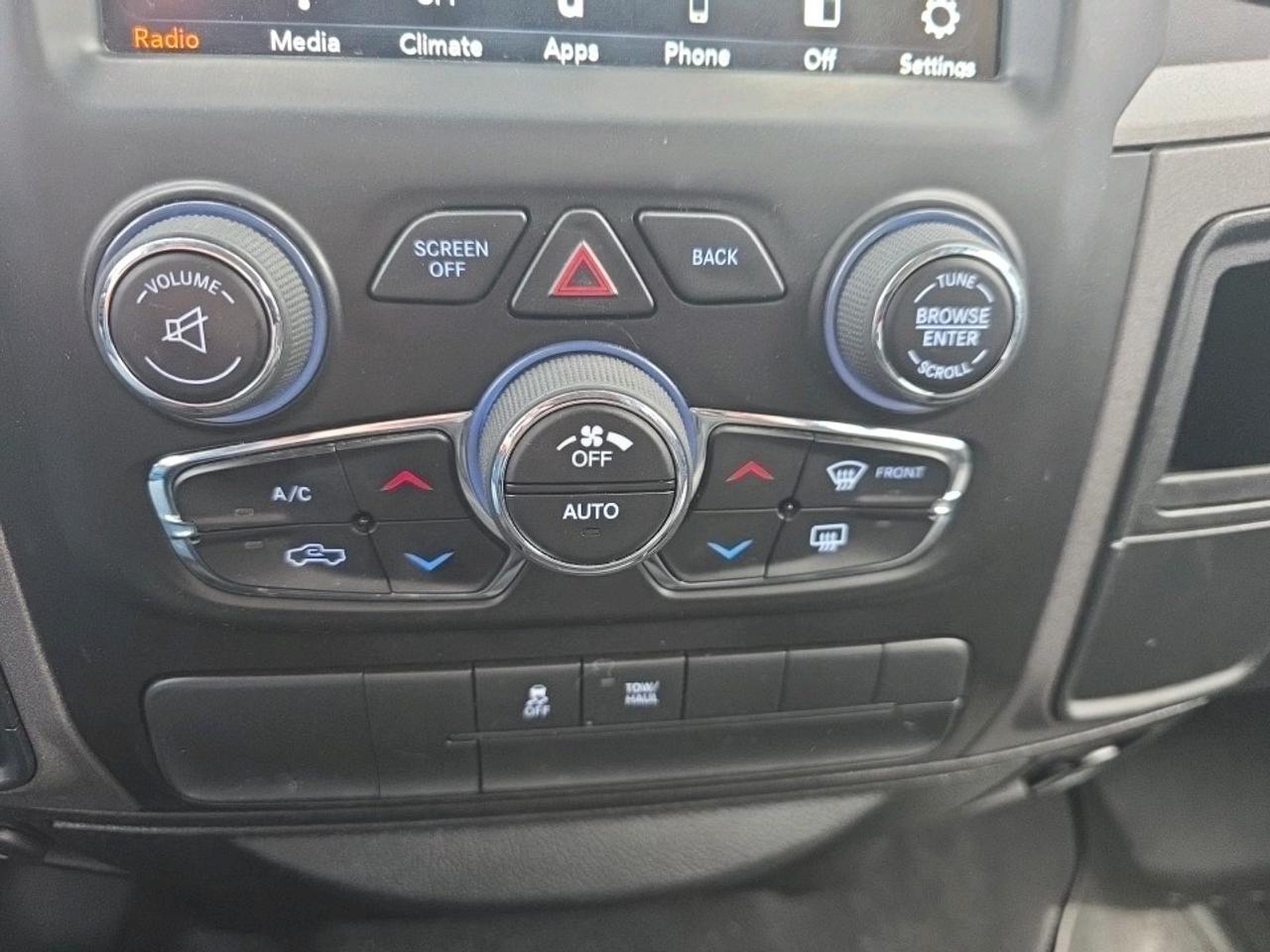 2019 RAM 1500 Classic ST Express Photo