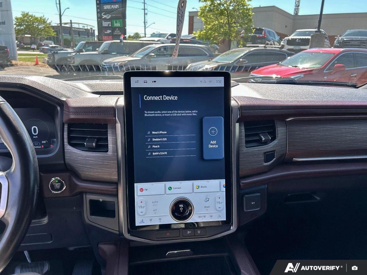 2022 Ford Expedition Limited PANO ROOF | NO ACCIDENTS | 302A Photo