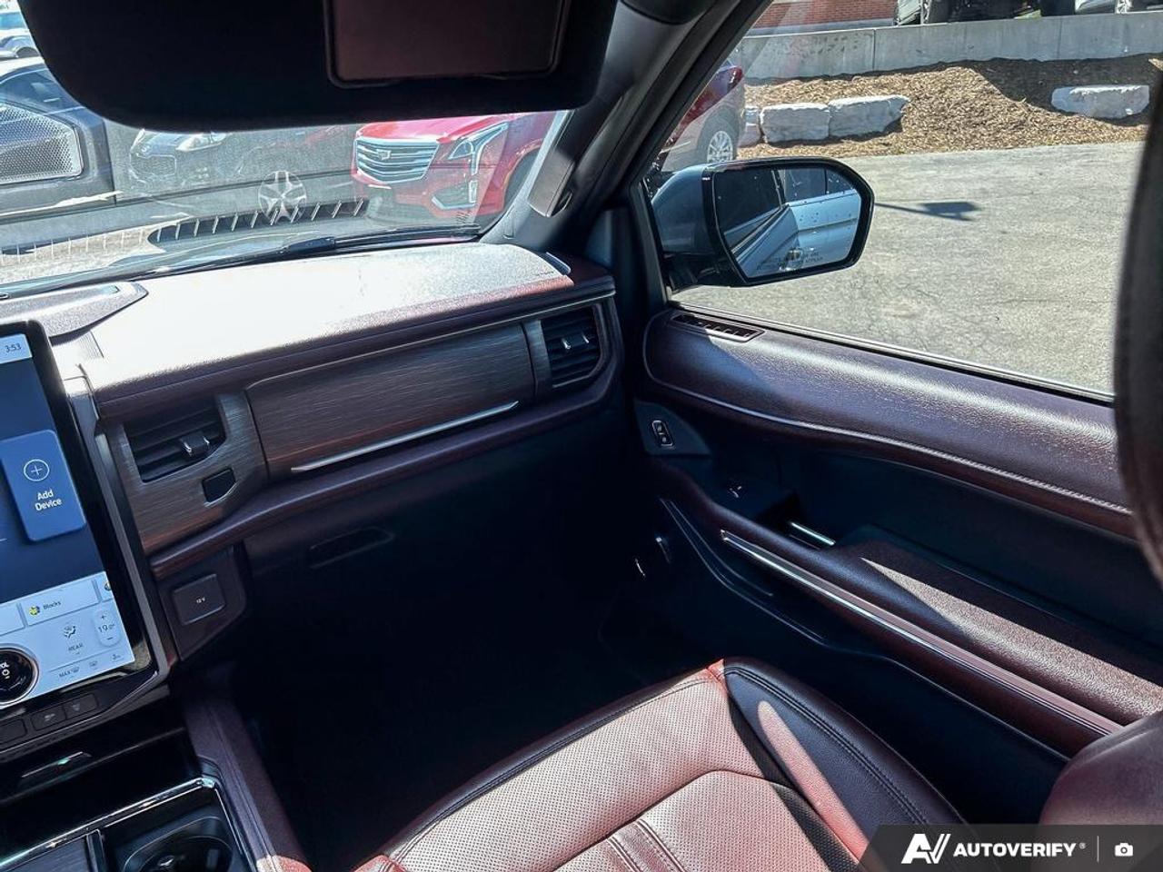 2022 Ford Expedition Limited PANO ROOF | NO ACCIDENTS | 302A Photo