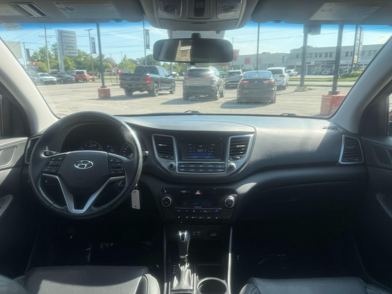 2017 Hyundai Tucson SE Photo