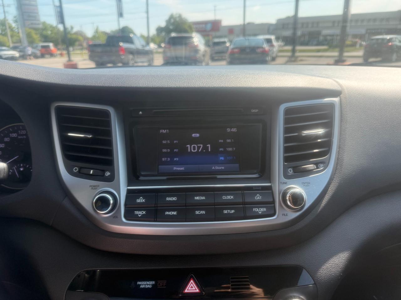 2017 Hyundai Tucson SE Photo