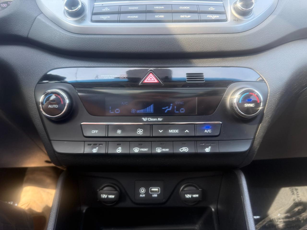 2017 Hyundai Tucson SE Photo