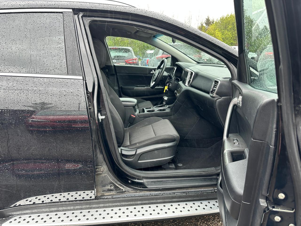 2019 Kia Sportage LX AWD HeatedCloth FM Bluetooth KeylessEntry Alloy Photo