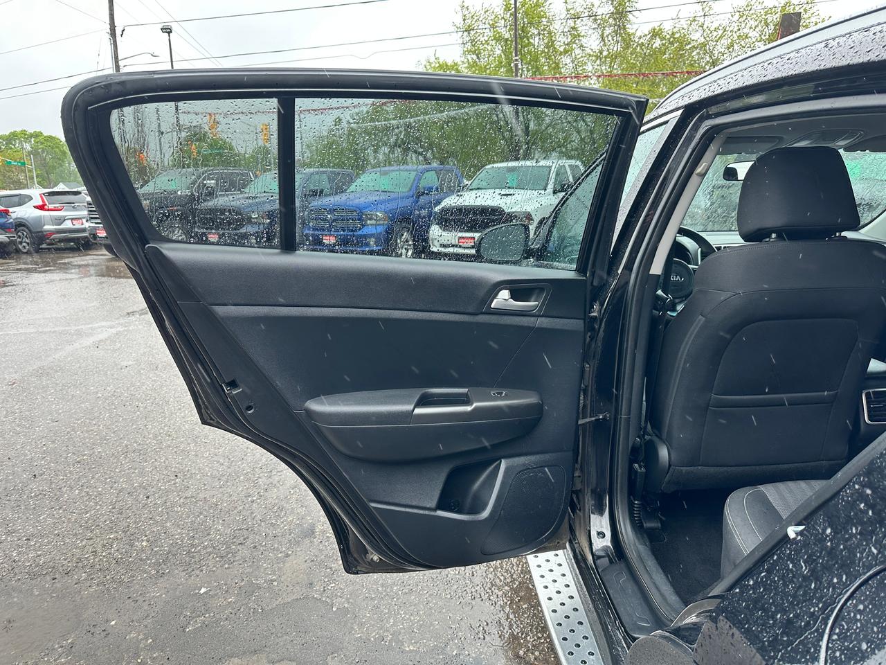 2019 Kia Sportage LX AWD HeatedCloth FM Bluetooth KeylessEntry Alloy Photo
