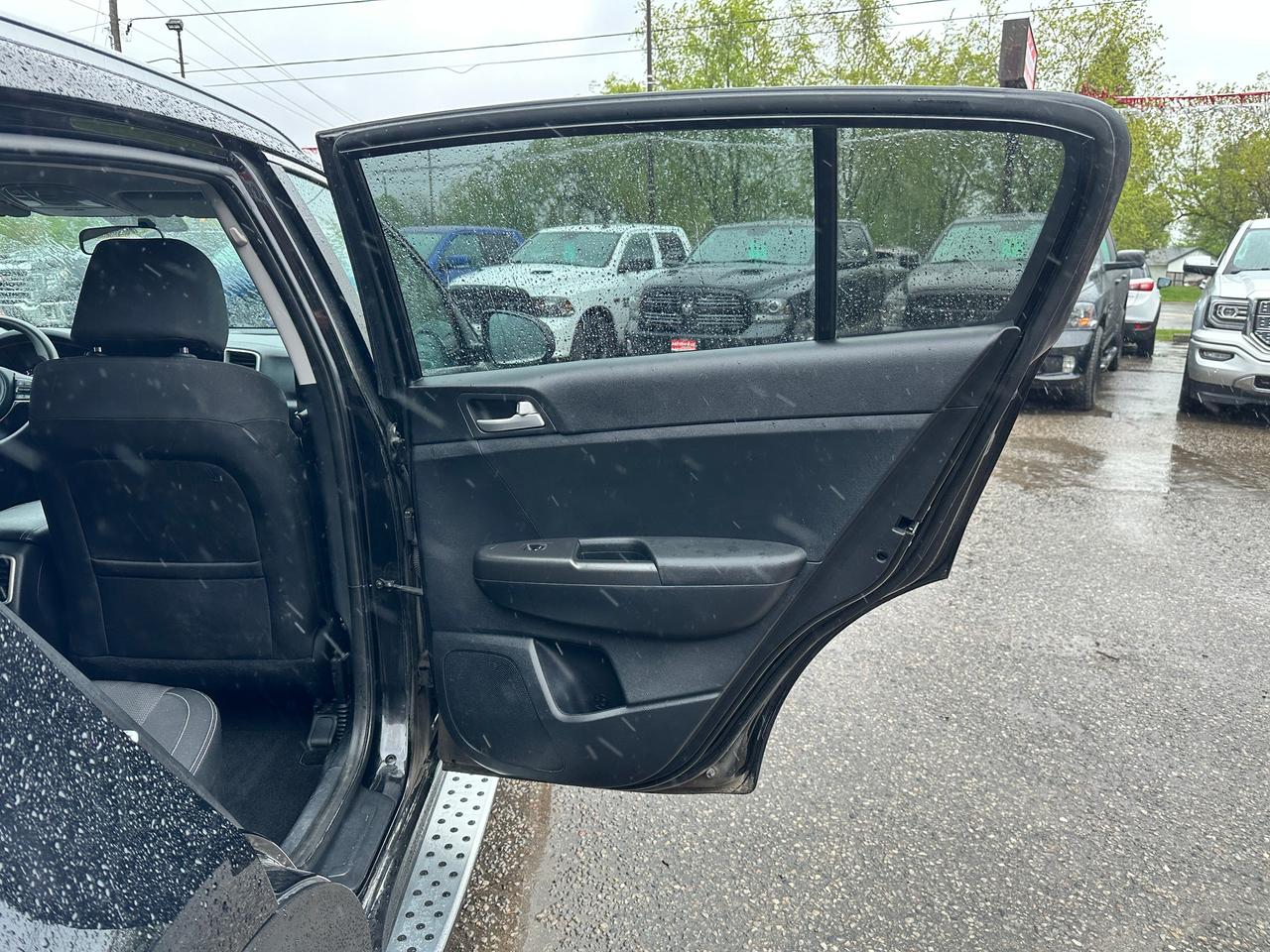 2019 Kia Sportage LX AWD HeatedCloth FM Bluetooth KeylessEntry Alloy Photo