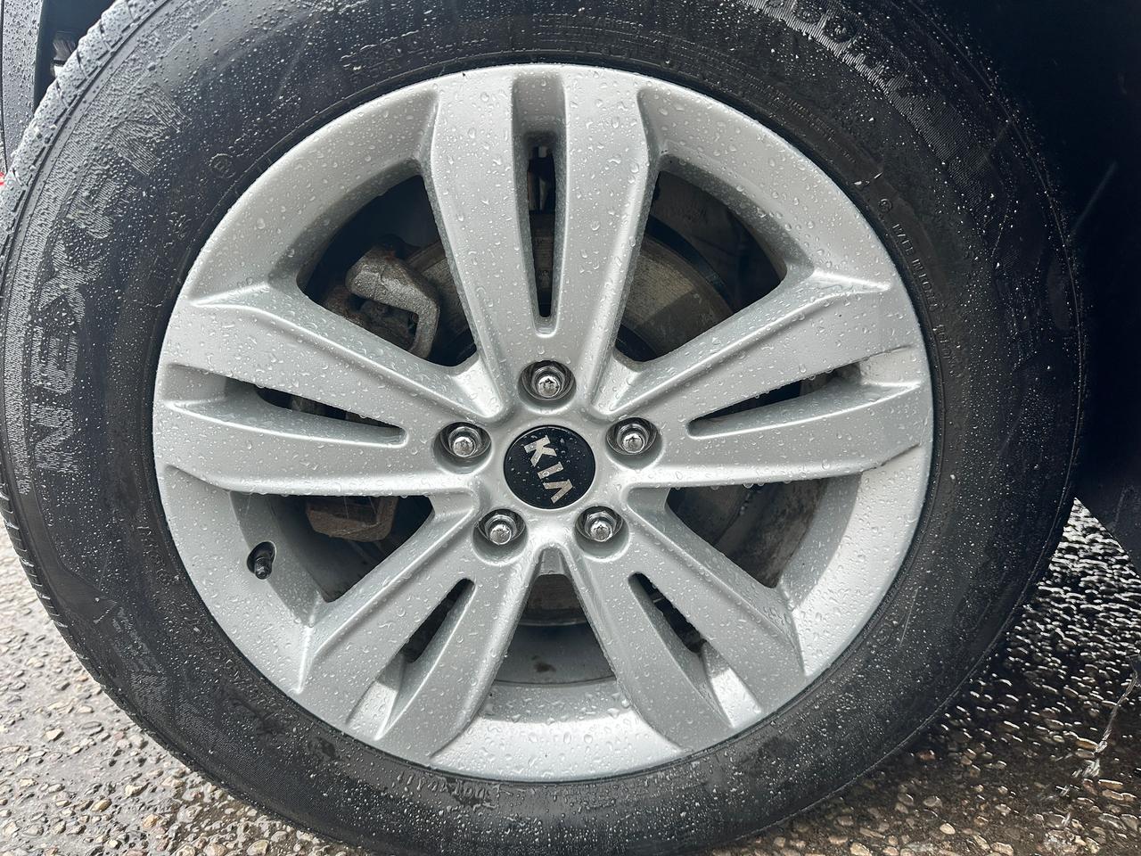 2019 Kia Sportage LX AWD HeatedCloth FM Bluetooth KeylessEntry Alloy Photo