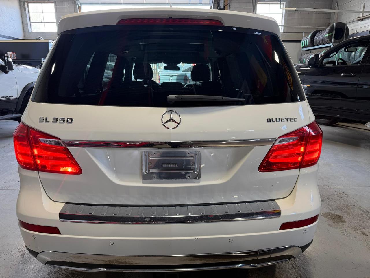 2013 Mercedes-Benz GL-Class GL 350 BlueTec Photo4