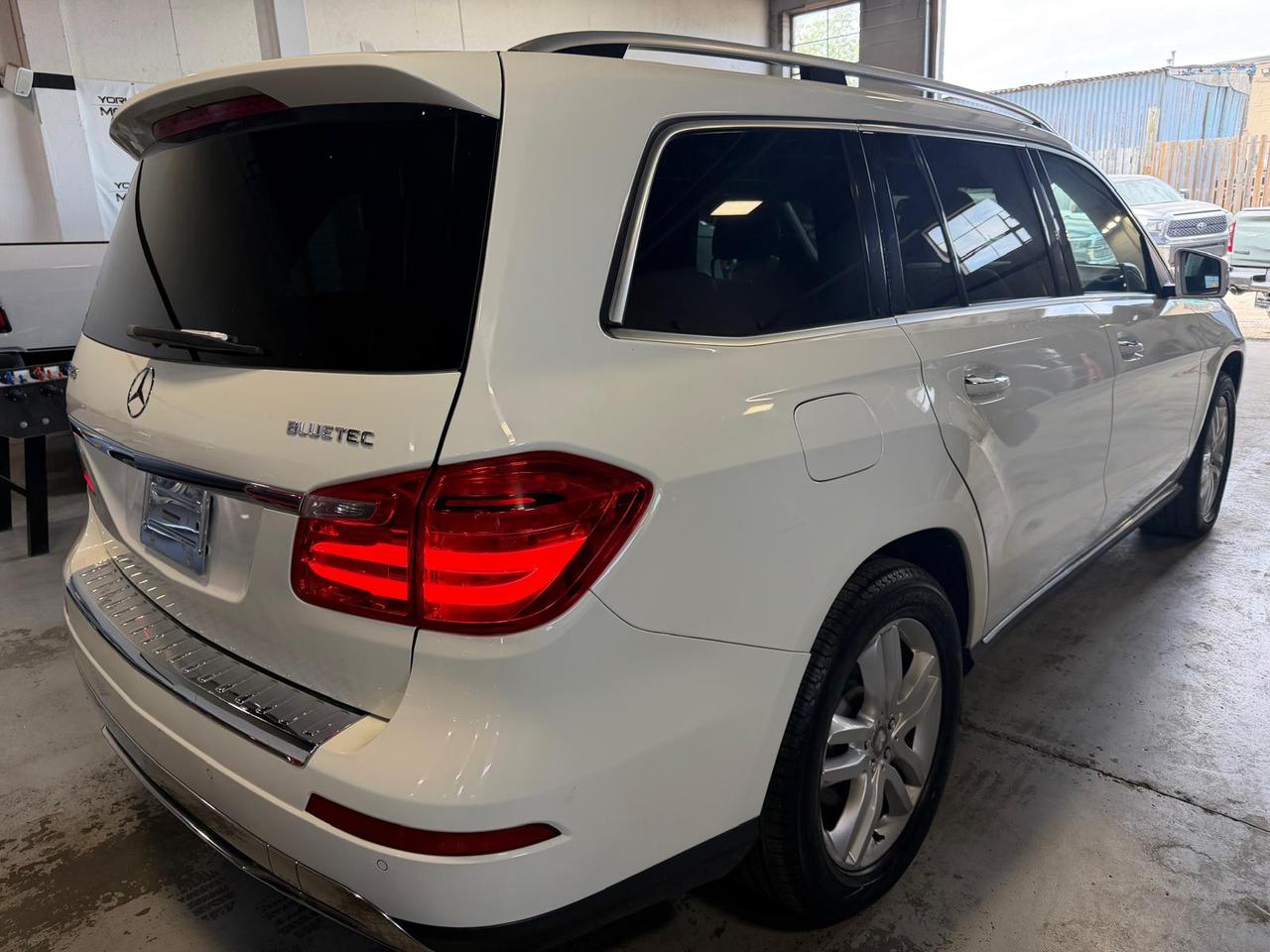 2013 Mercedes-Benz GL-Class GL 350 BlueTec Photo