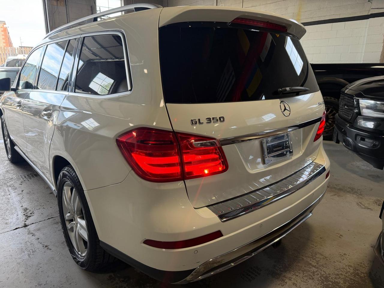 2013 Mercedes-Benz GL-Class GL 350 BlueTec Photo