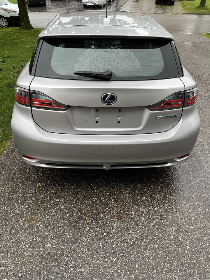 2012 Lexus CT 200h CT 200 HYBRID-TOP OF THE LINE! FULLY EQUIPPED! Photo