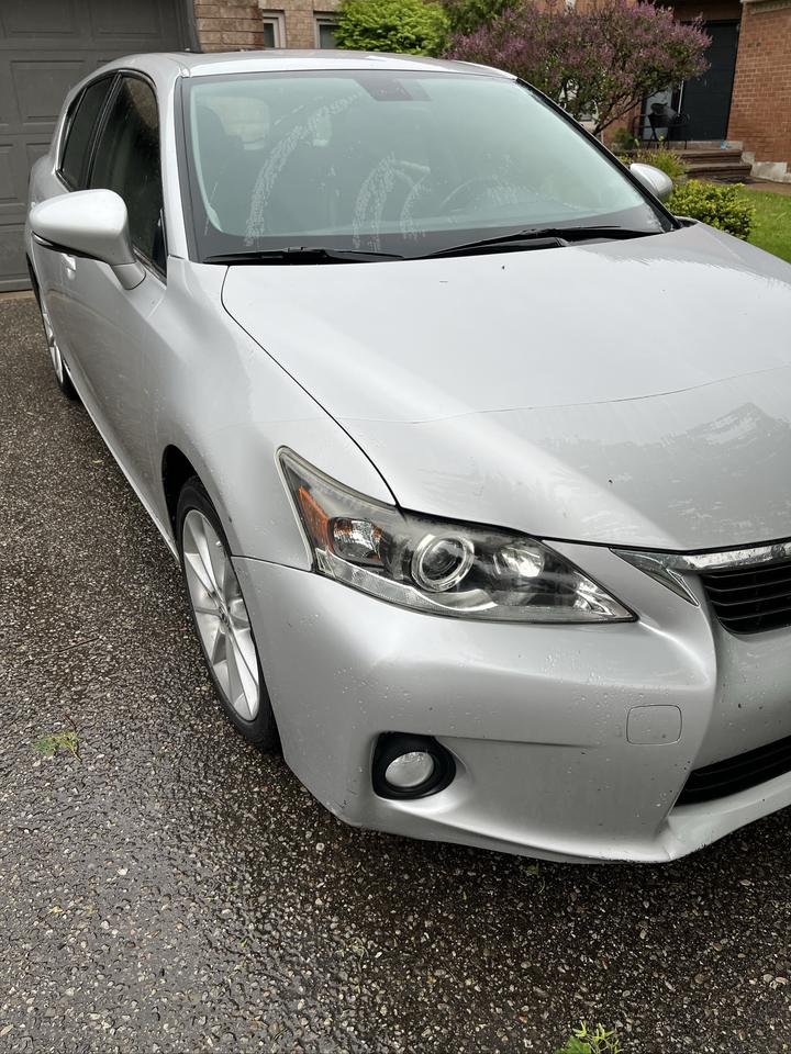 2012 Lexus CT 200h CT 200 HYBRID-TOP OF THE LINE! FULLY EQUIPPED! Photo