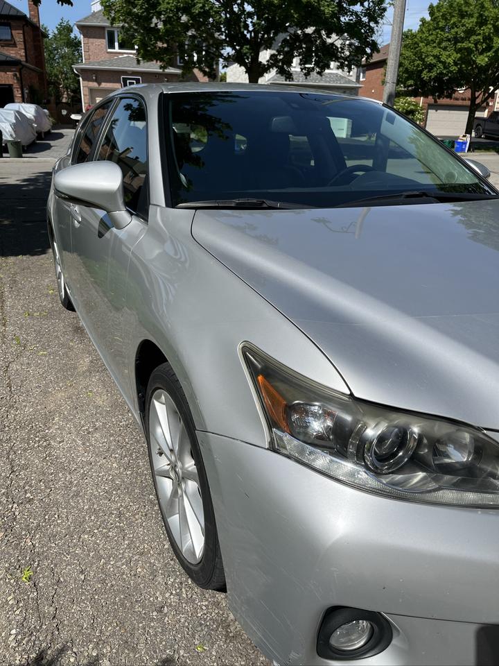 2012 Lexus CT 200h CT 200 HYBRID-TOP OF THE LINE! FULLY EQUIPPED! ONLUY $6,999.00!! Photo