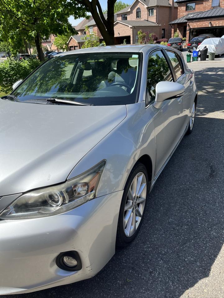 2012 Lexus CT 200h CT 200 HYBRID-TOP OF THE LINE! FULLY EQUIPPED! ONLUY $6,999.00!! Photo