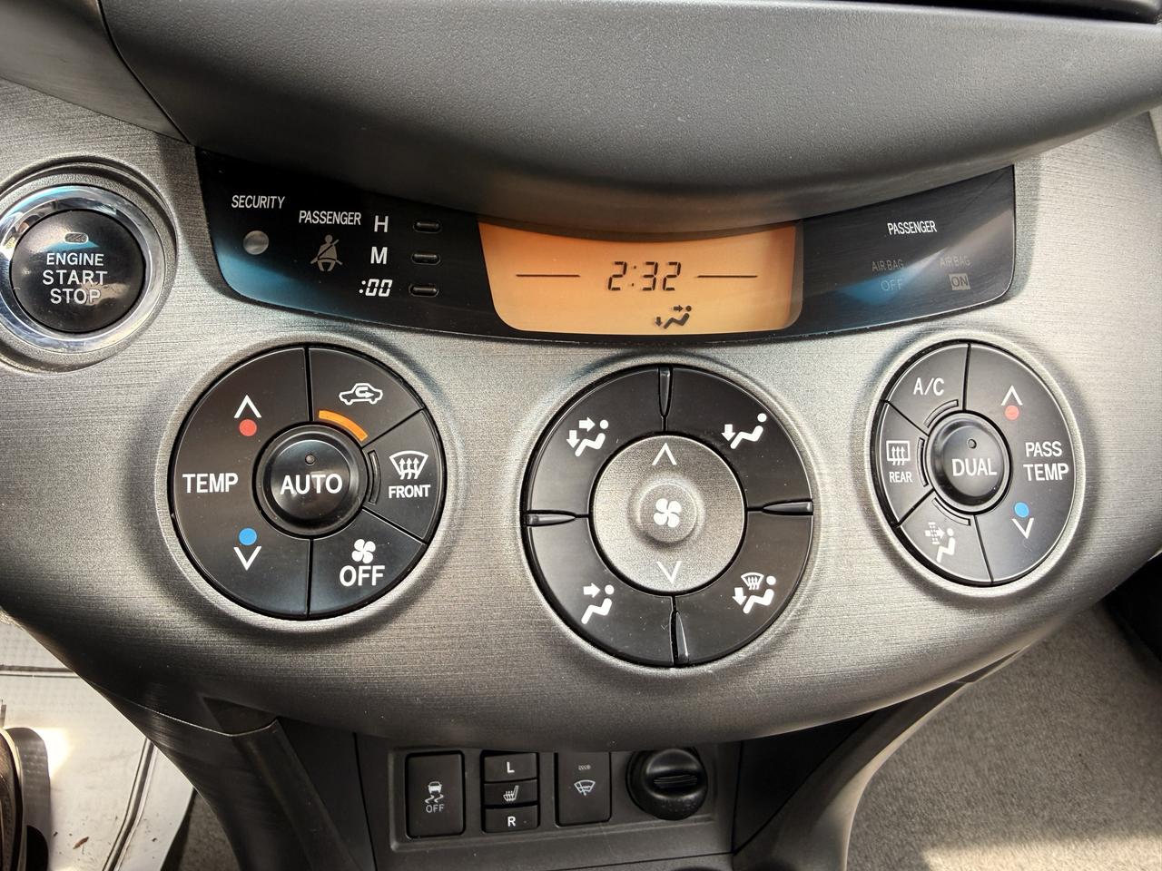 2012 Toyota RAV4 4WD 4dr I4 Limited Photo