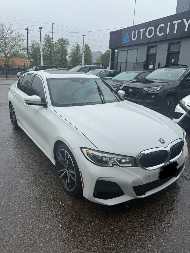 2022 BMW 3 Series 330i xDrive | NO ACCIDENT | CLEAN CARFAX | Photo