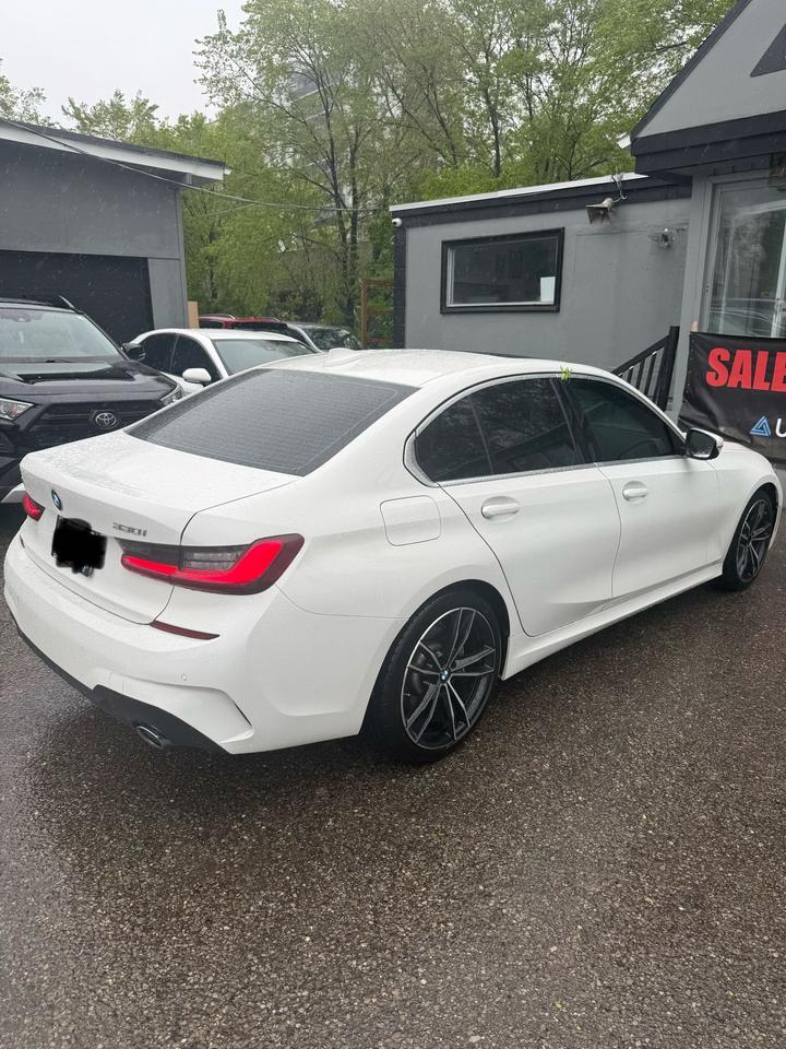 2022 BMW 3 Series 330i xDrive | NO ACCIDENT | CLEAN CARFAX | Photo