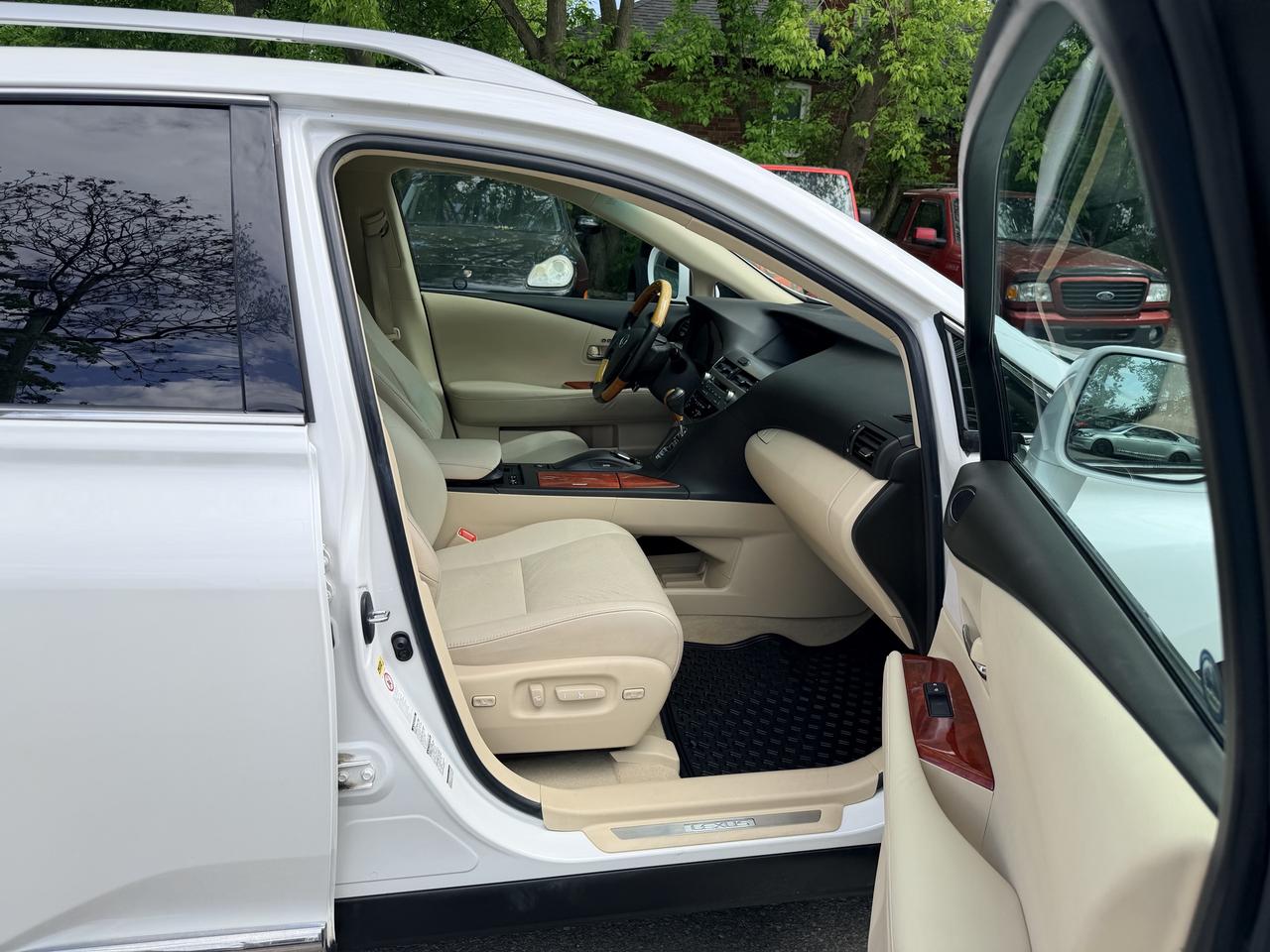 2011 Lexus RX 350 NAV | LEATHER | SUNROOF Photo