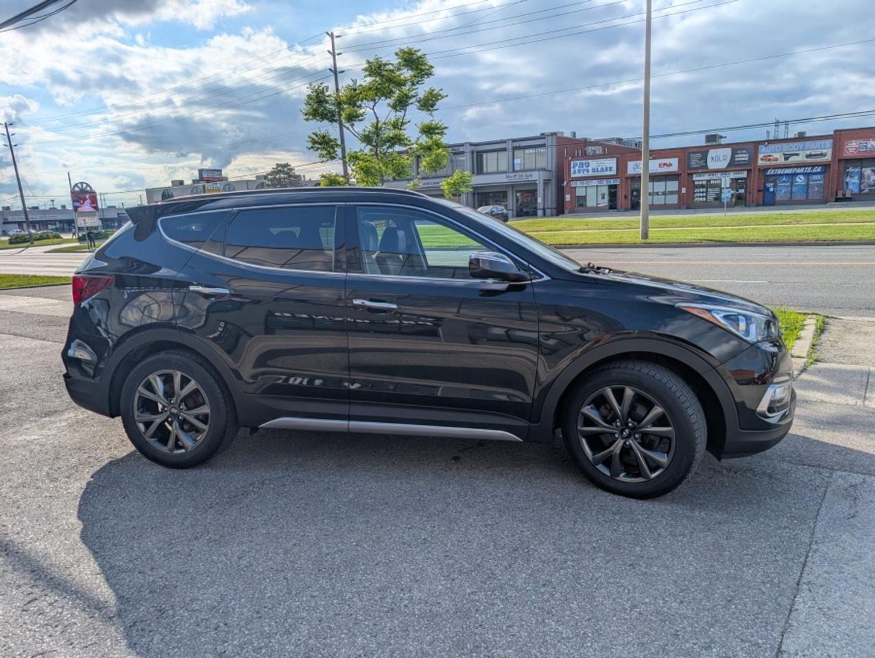 2018 Hyundai Santa Fe Sport 2.0T * NAVIGATION * POWER SUNROOF - Photo #4