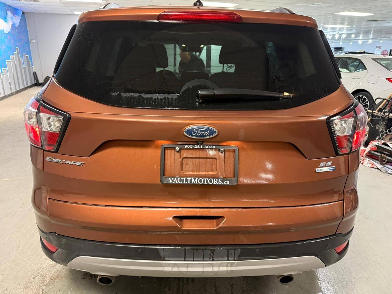 2017 Ford Escape 4WD 4dr SE, 13 DEALER SERVICE RECORDS Photo