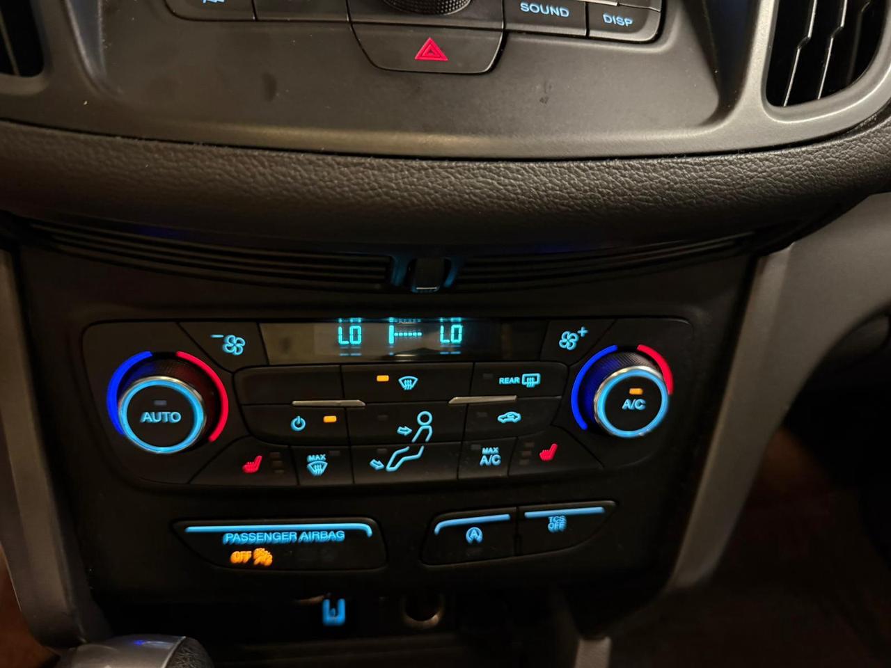 2017 Ford Escape 4WD 4dr SE, 13 DEALER SERVICE RECORDS Photo