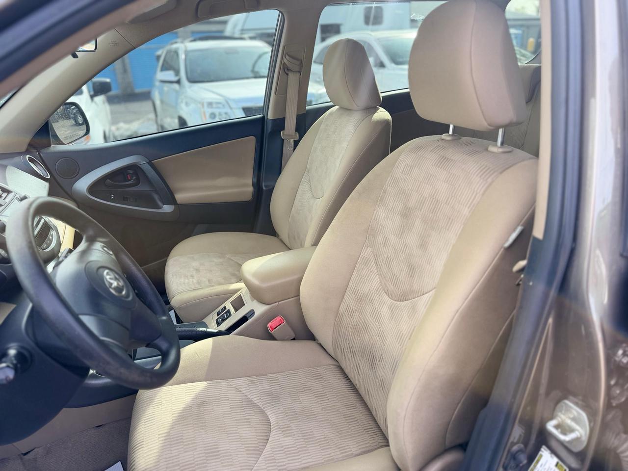 2010 Toyota RAV4 BASE Photo