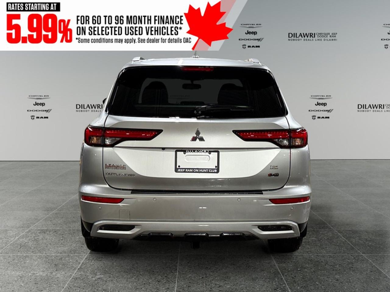 2022 Mitsubishi Outlander LE S-AWC Photo3